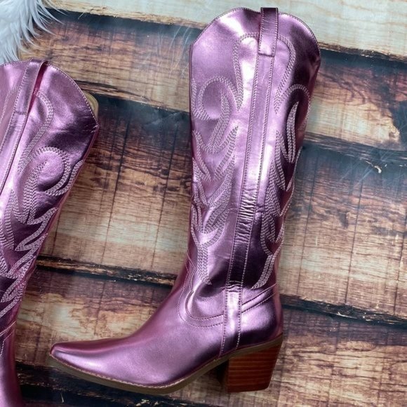 Metallic Pink Cowboy Boots - Picture 5 of 6